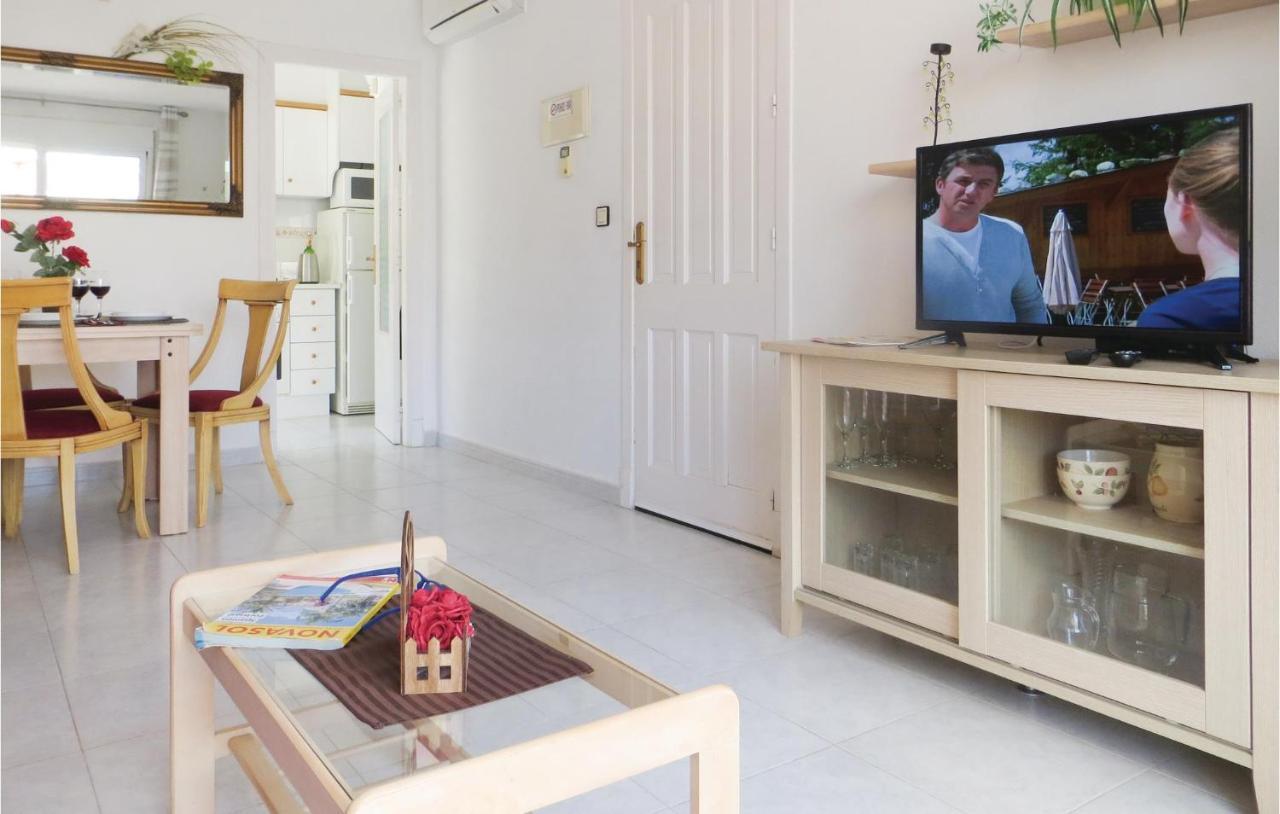Amazing Apartment In Torrevieja With Kitchen Exterior photo