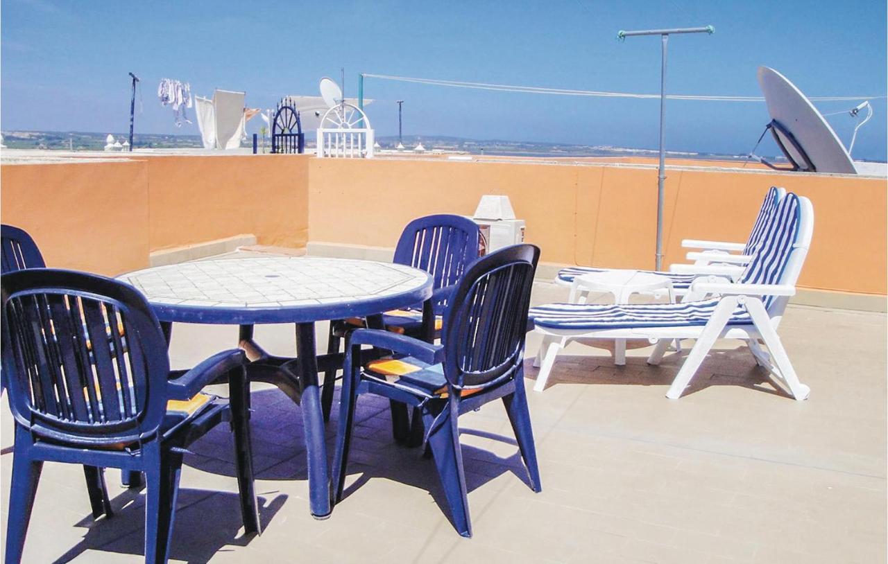 Amazing Apartment In Torrevieja With Kitchen Exterior photo